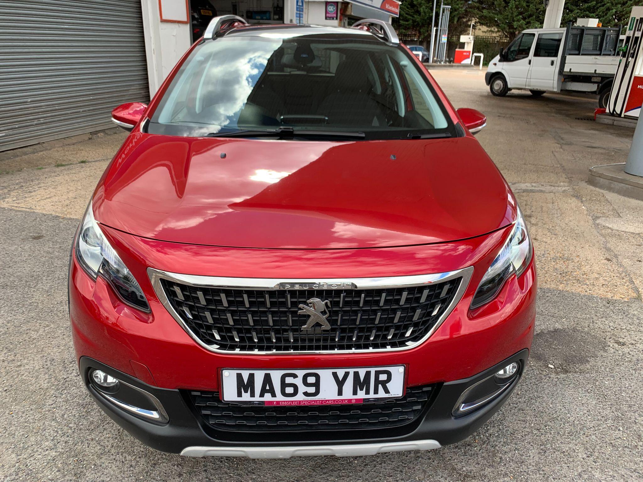 Peugeot 2008 view 11