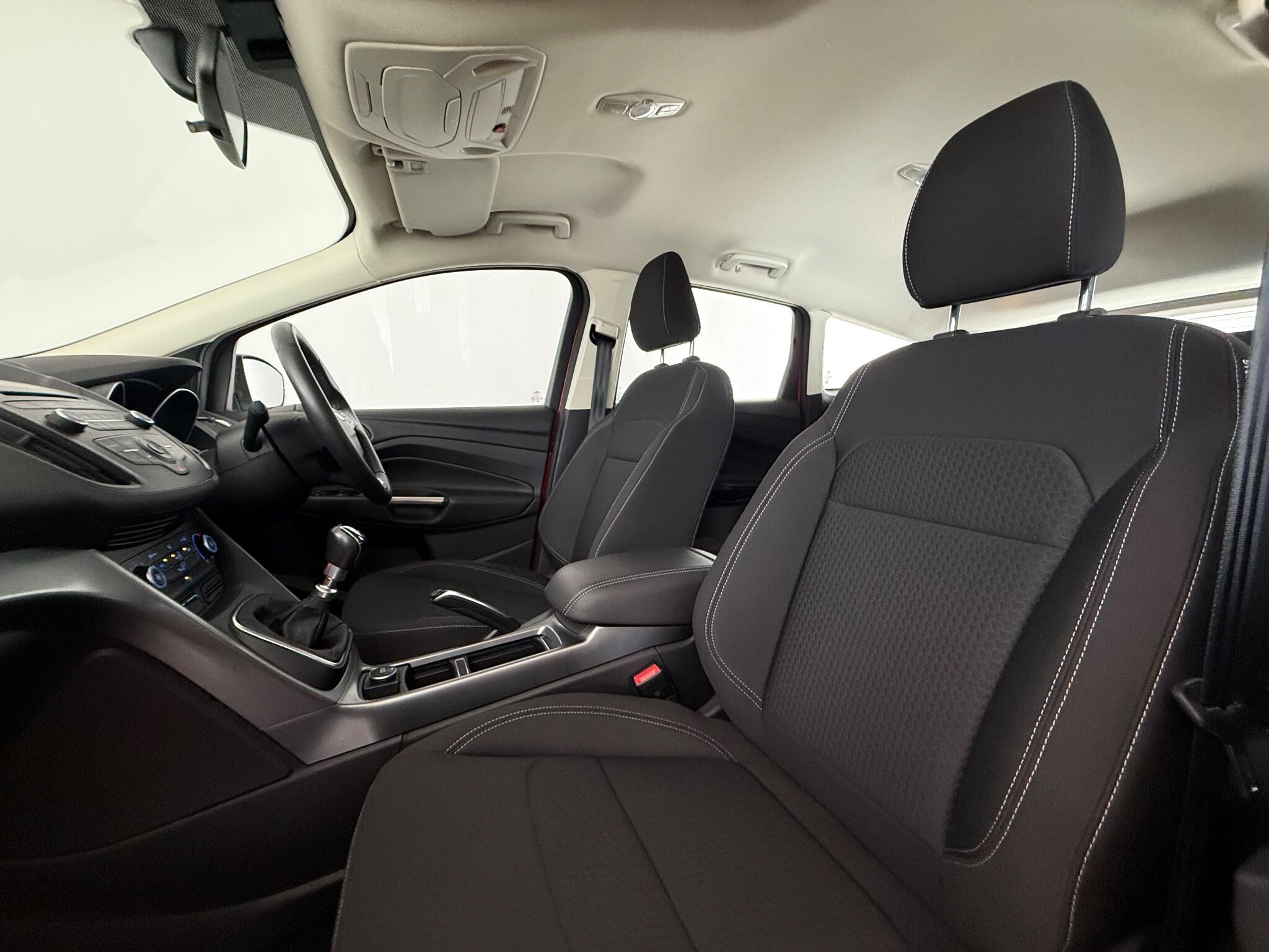 Ford Kuga view 14