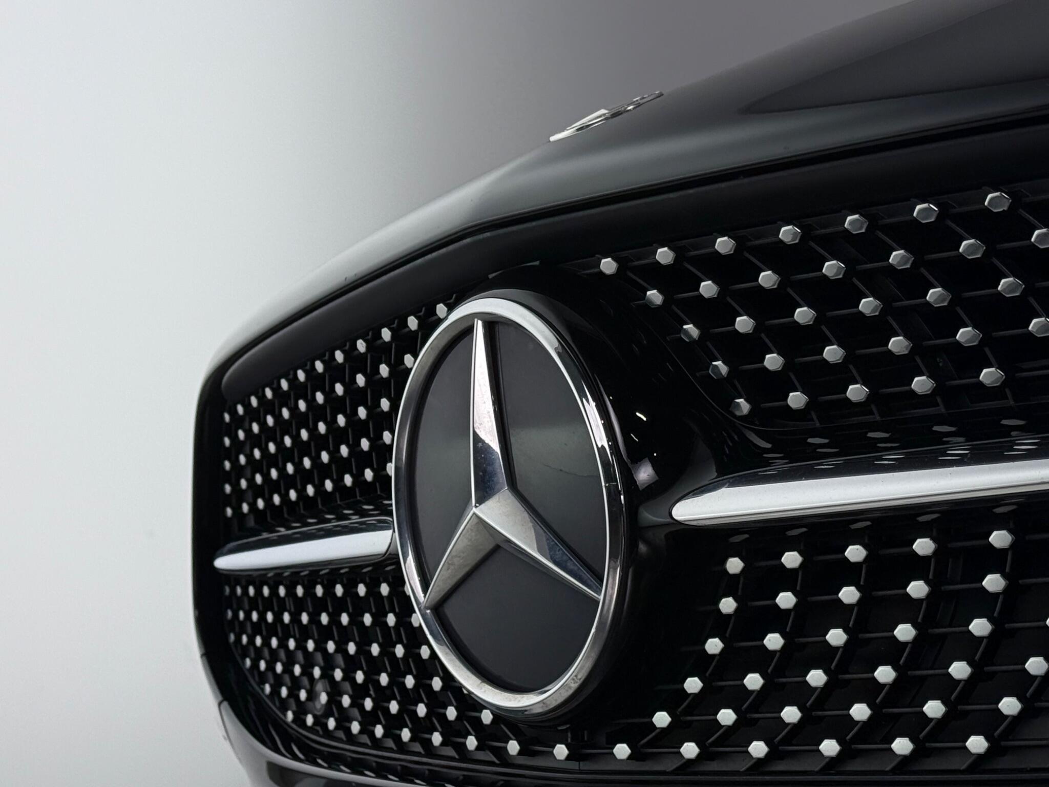 Mercedes-Benz Cla view 6