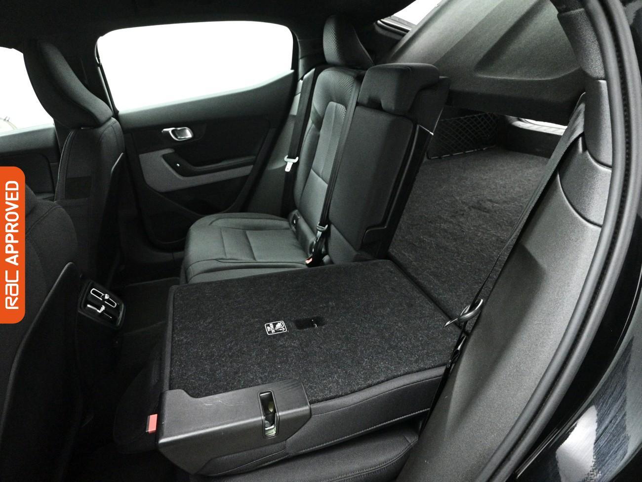 Polestar 2 view 30