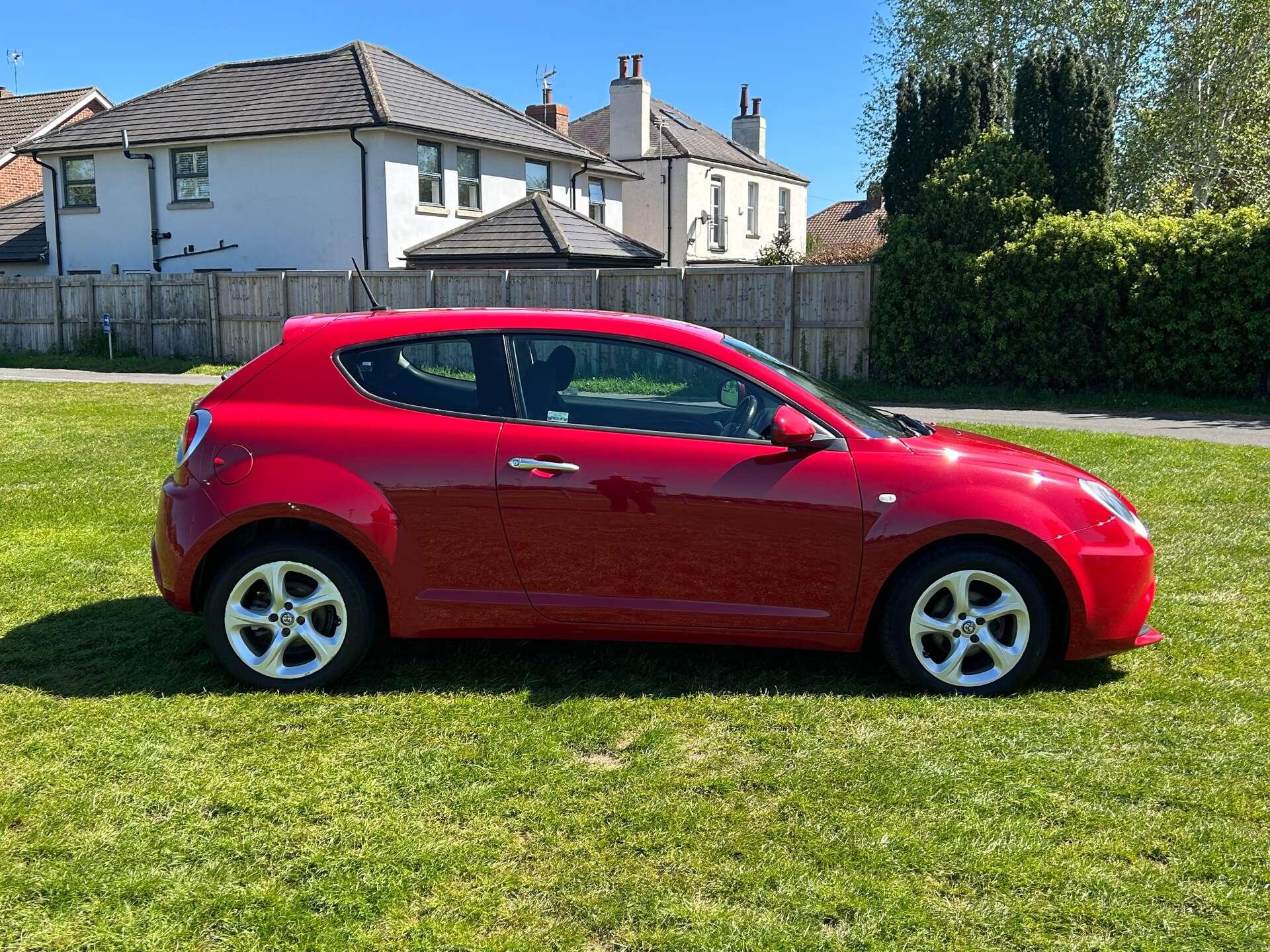 Alfa Romeo Mito view 4