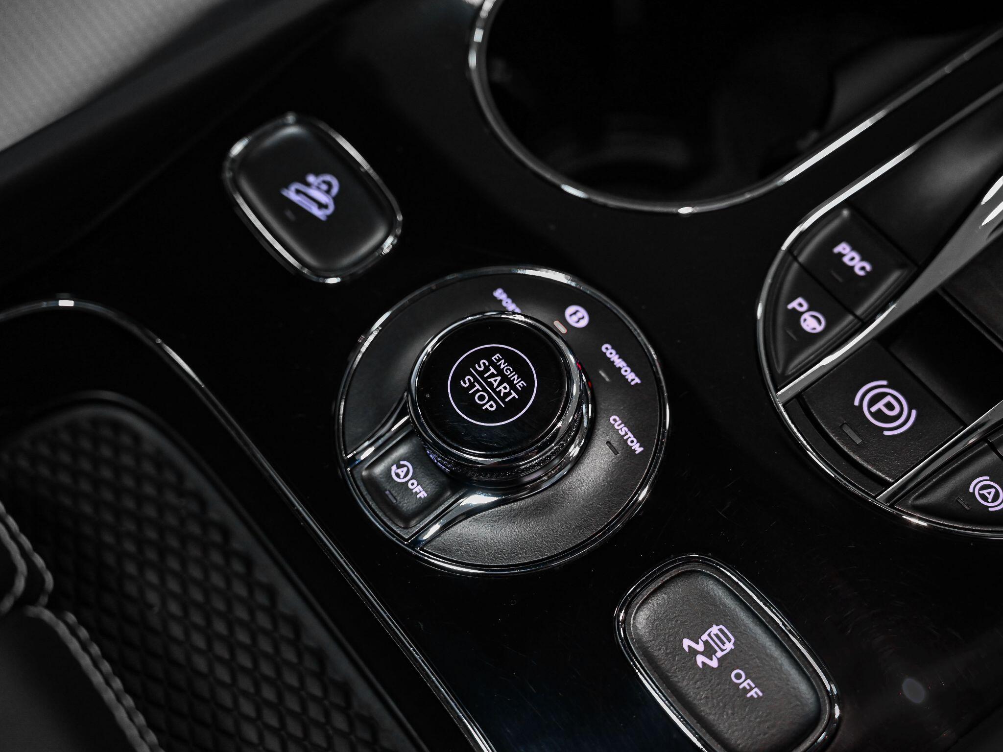 Bentley Bentayga view 20