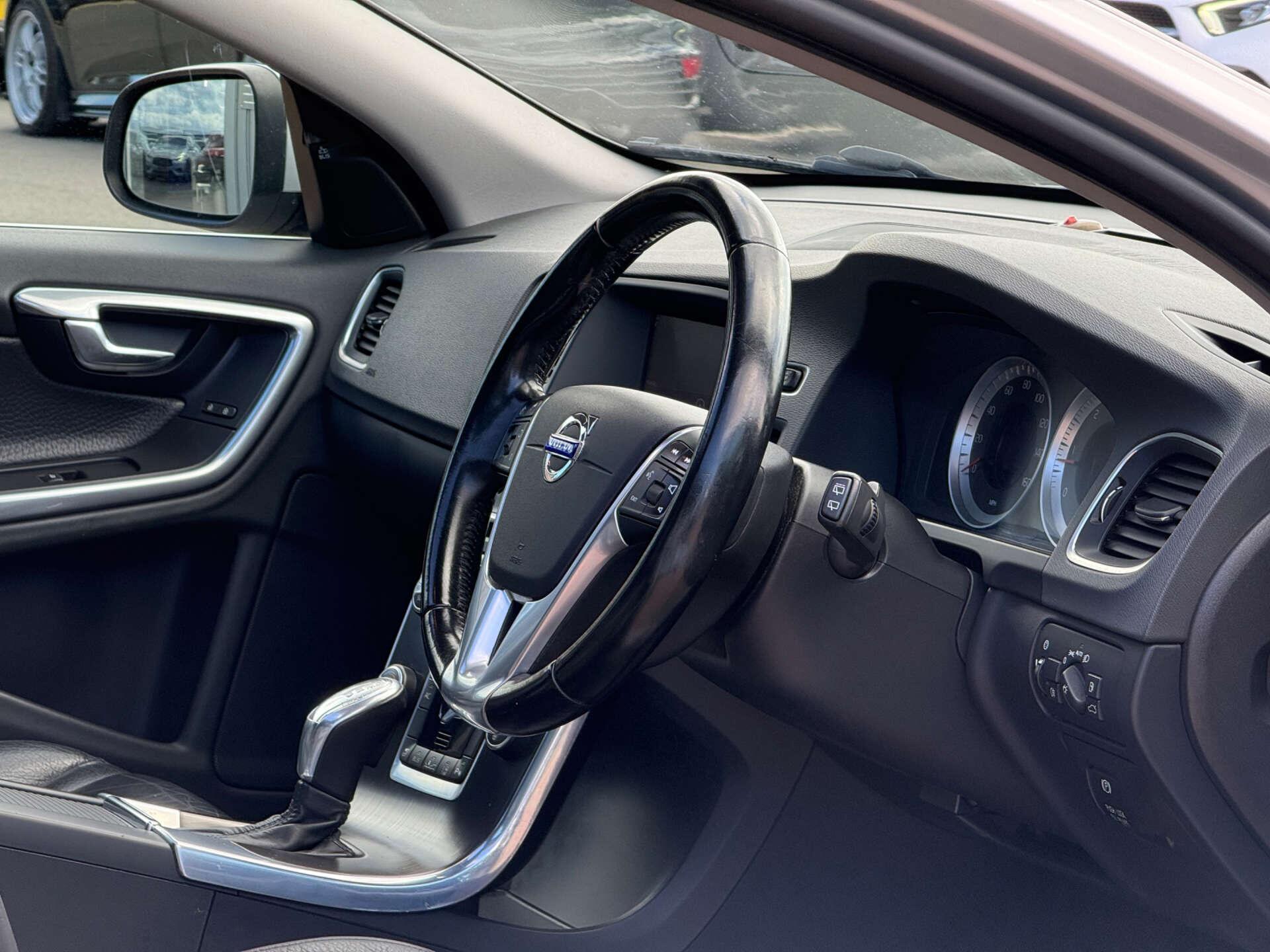Volvo V60 view 42