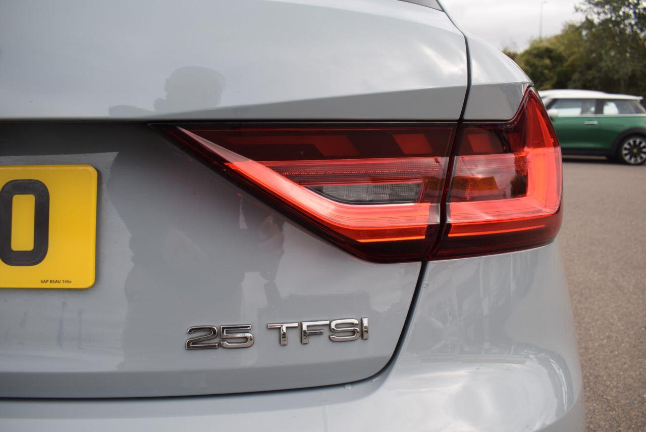 Audi A1 view 20