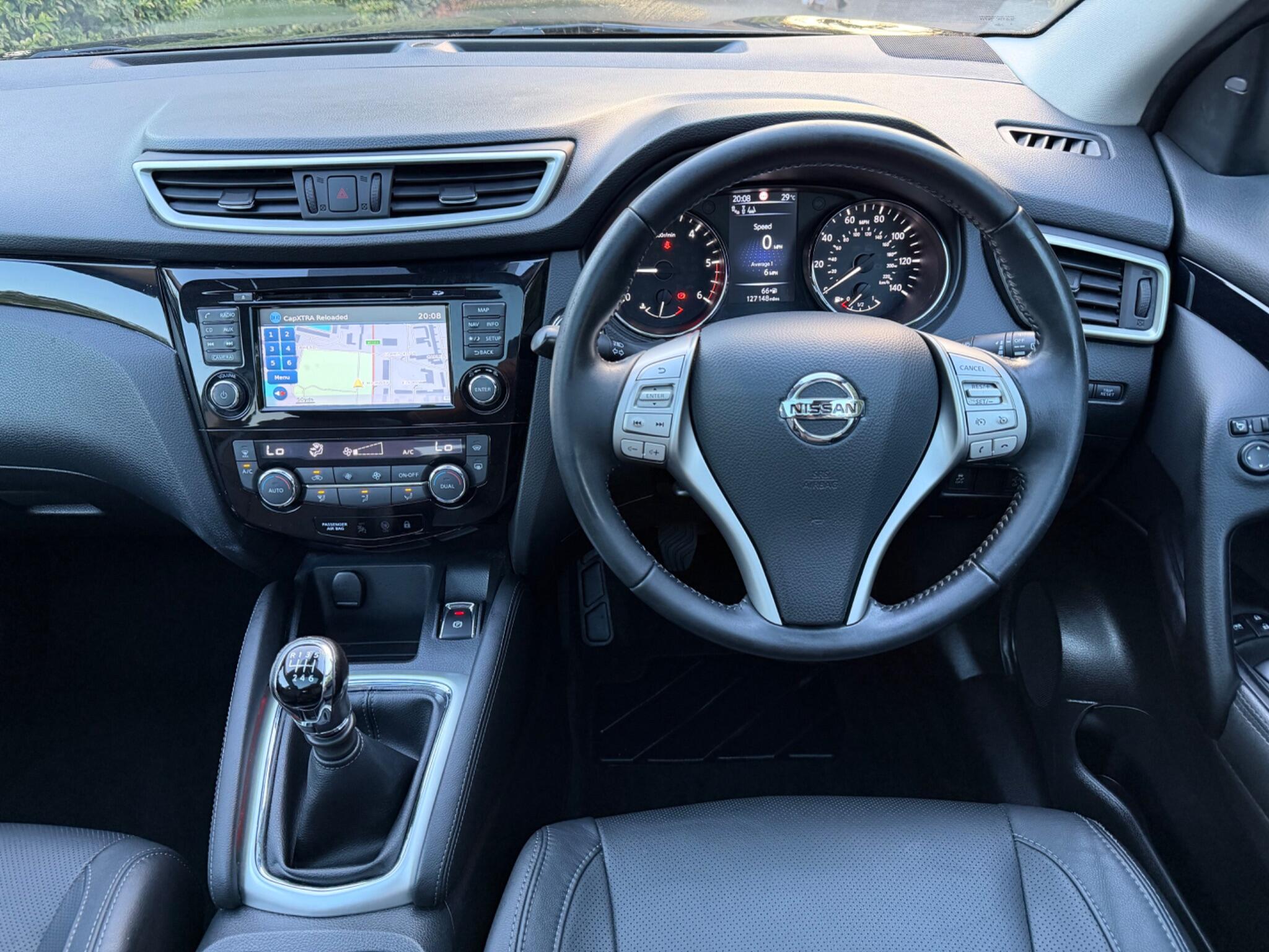 Nissan Qashqai view 18