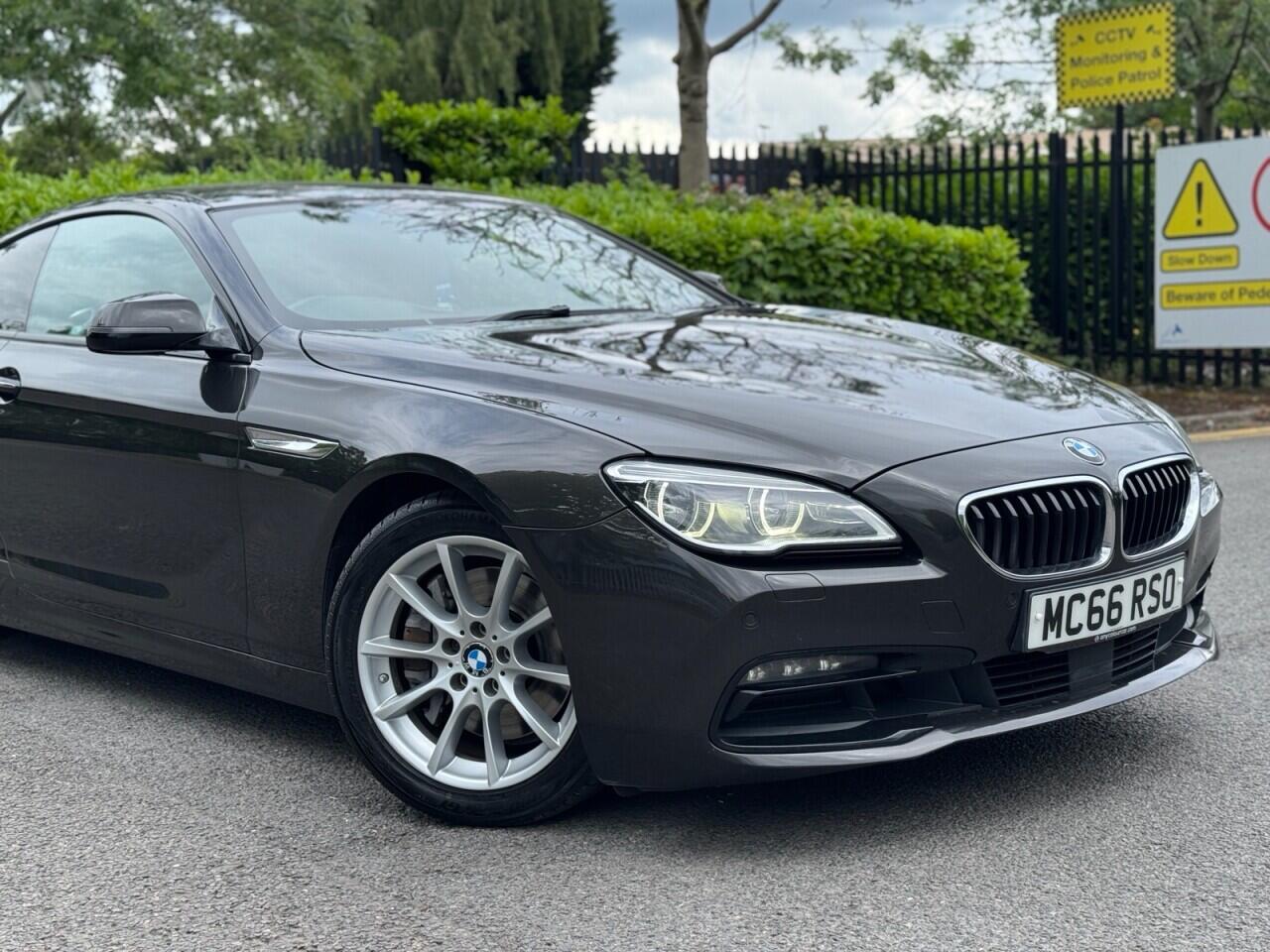 BMW 6 Series view 2
