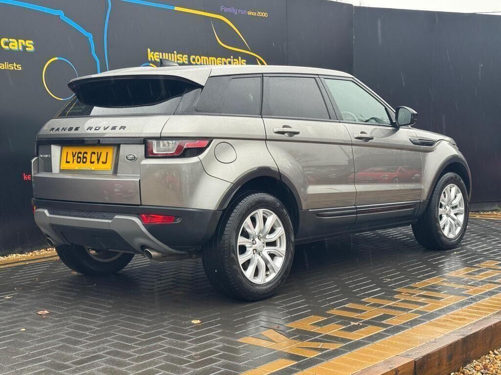 Land Rover Range Rover Evoque view 5