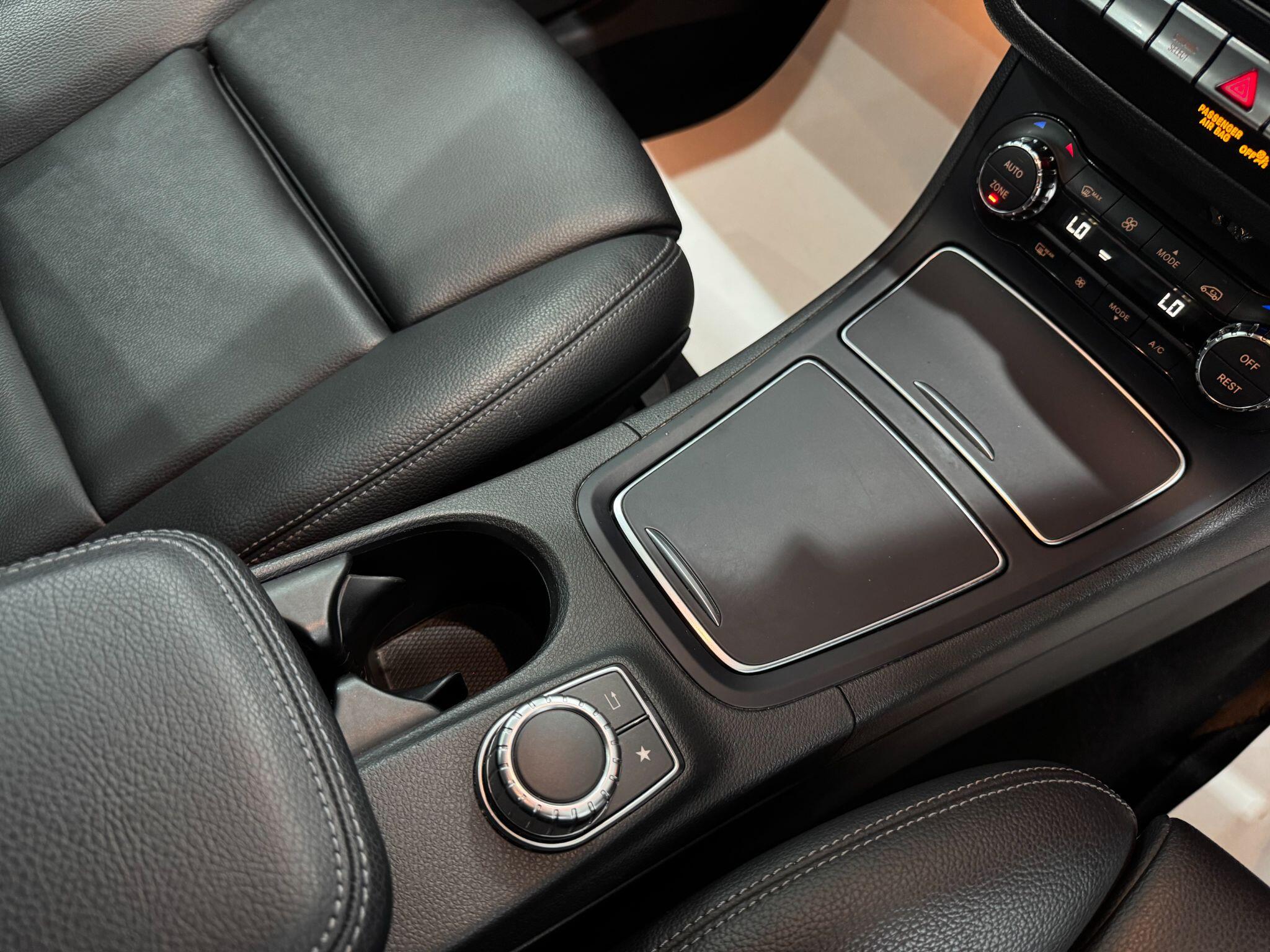 Mercedes-Benz B-Class view 42