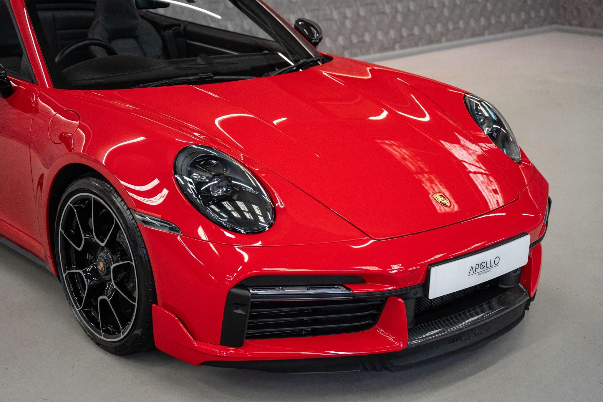Porsche 911 view 46