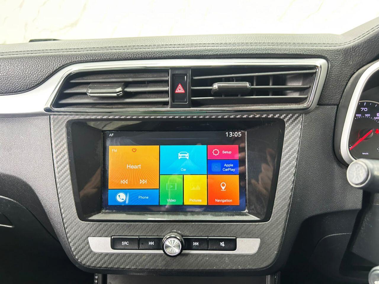MG ZS view 16