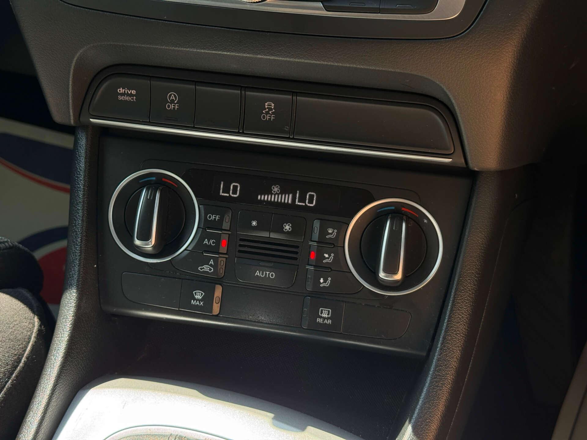 Audi Q3 view 62