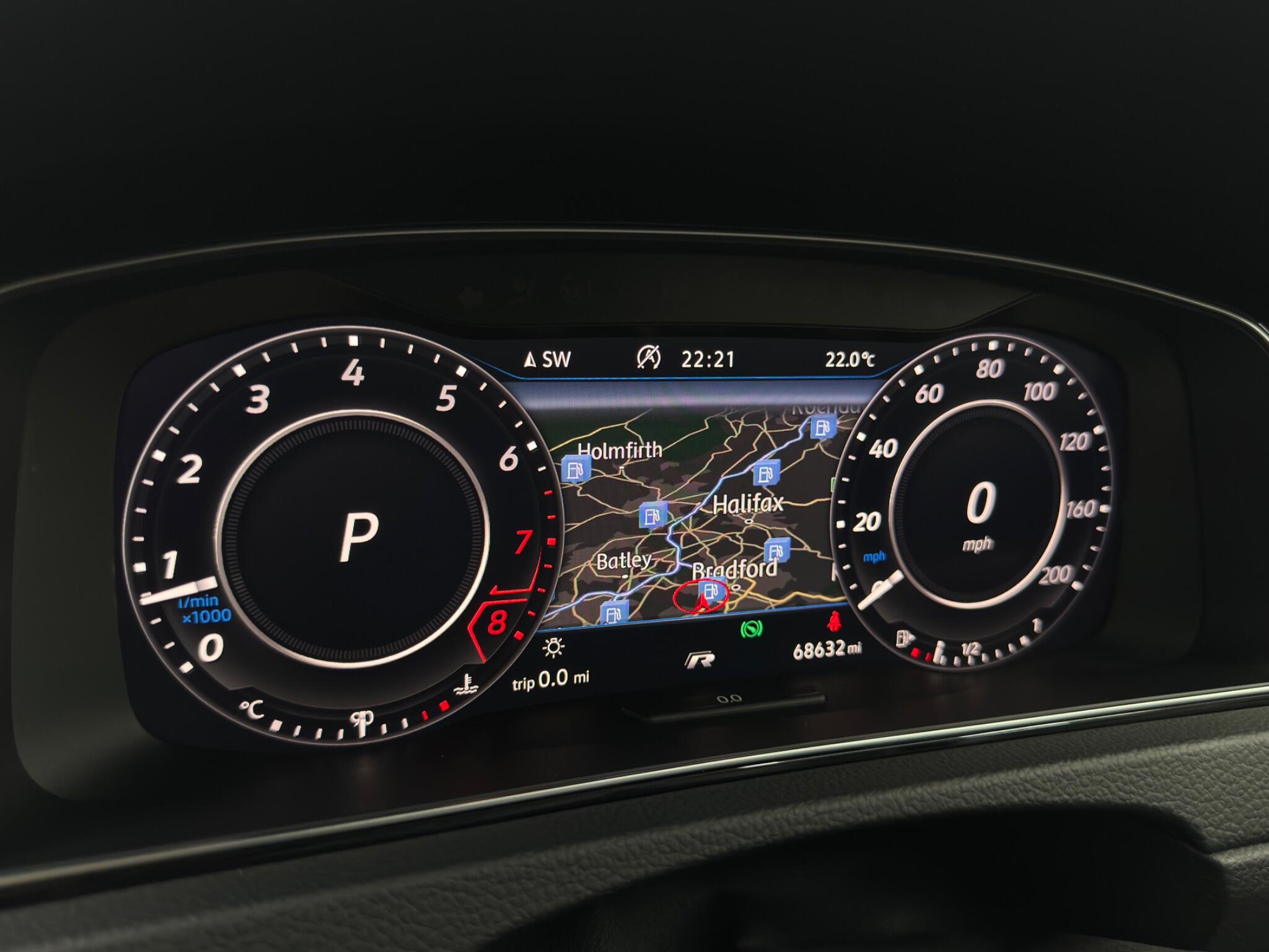 Volkswagen Golf view 10