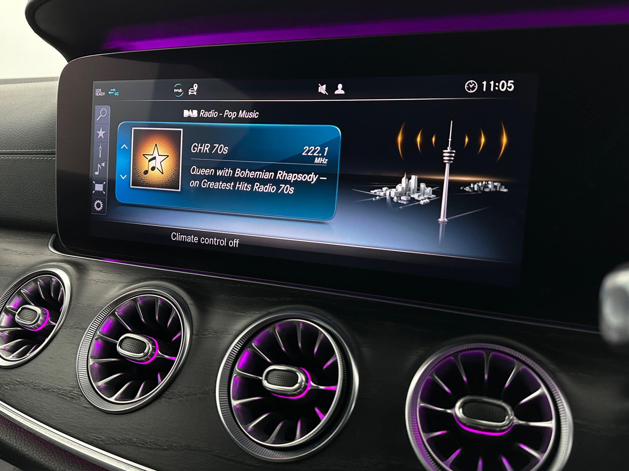 Mercedes-Benz E-Class view 27
