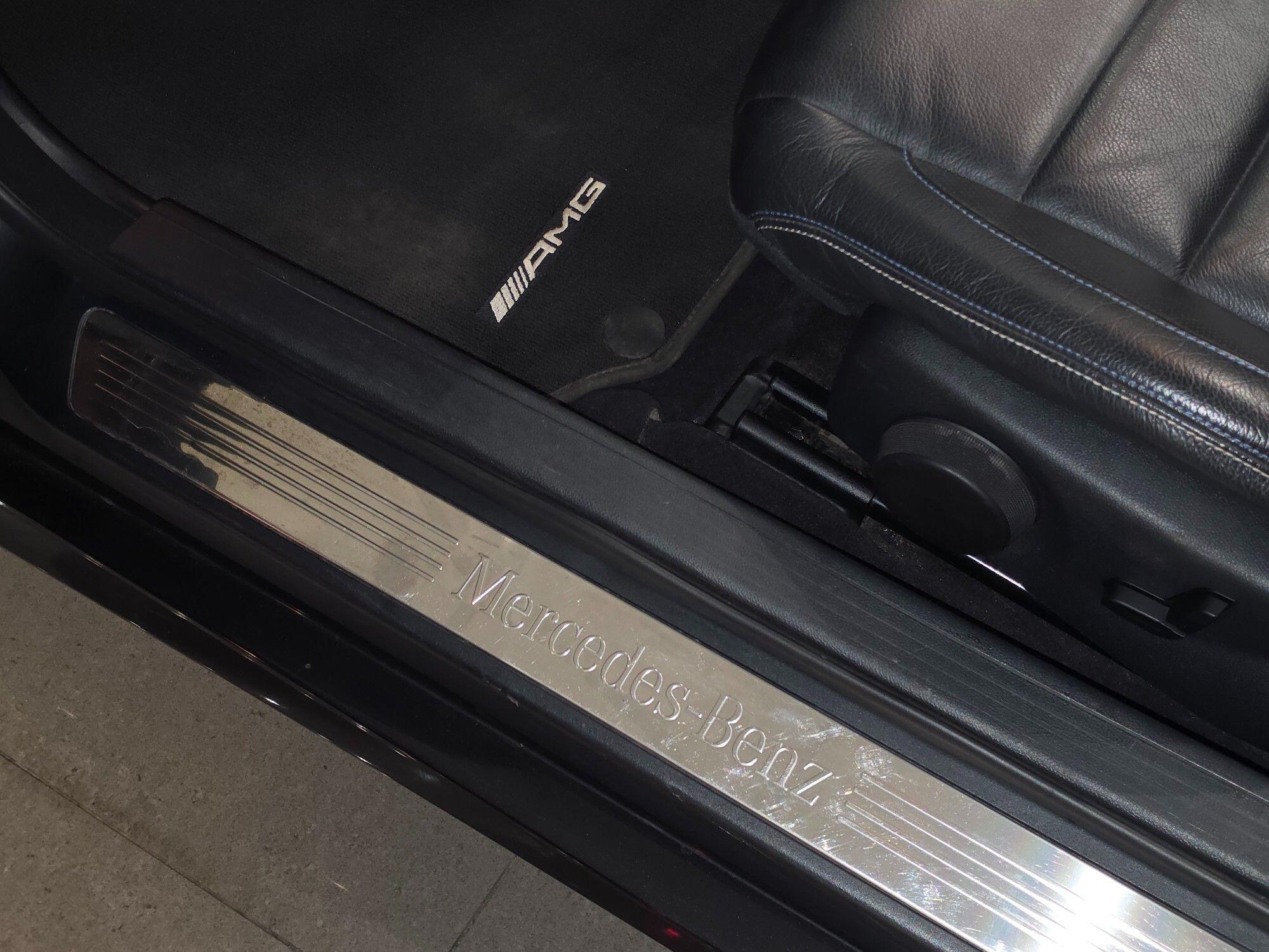 Mercedes-Benz E-Class view 94