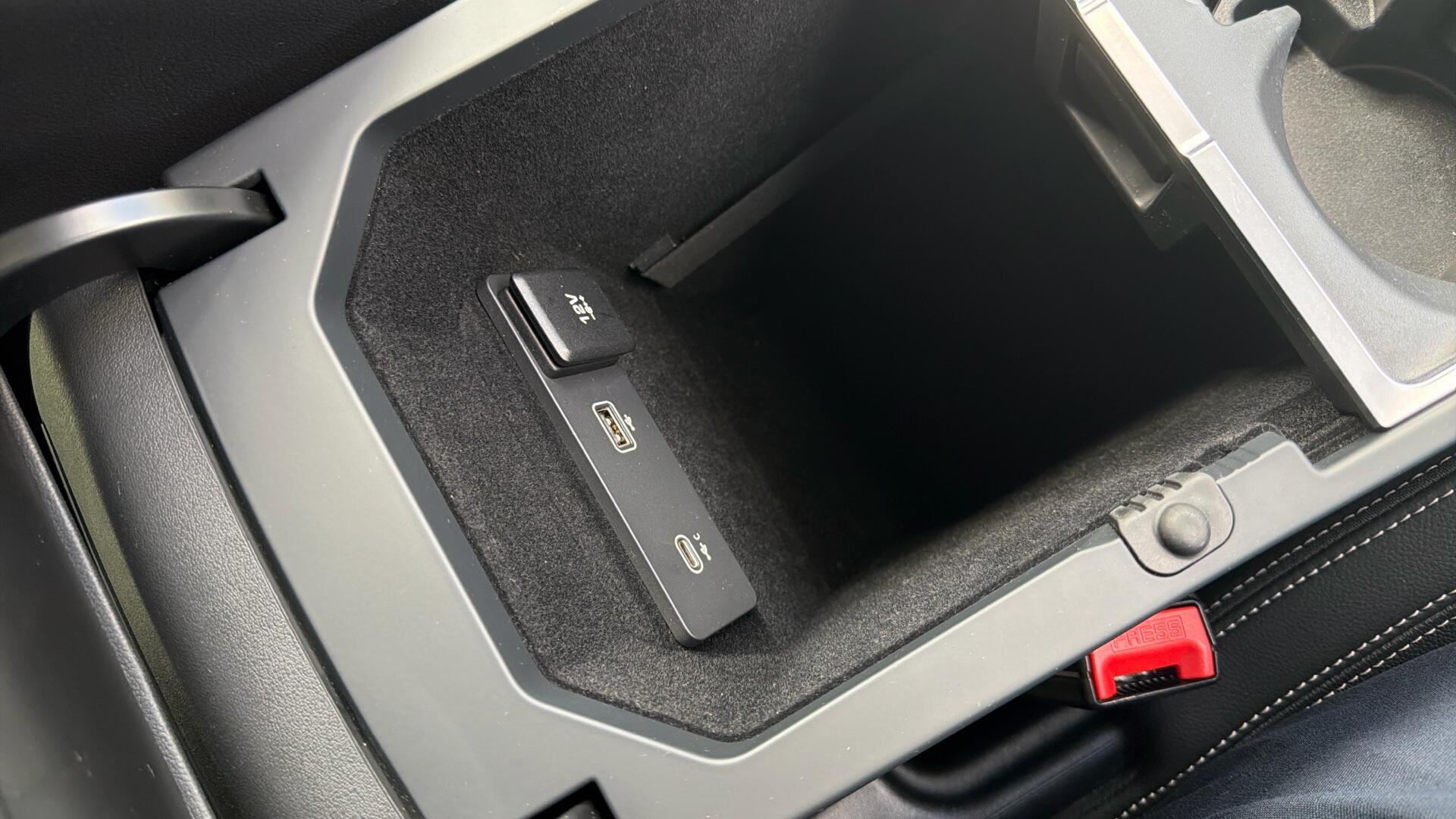 Jaguar I-Pace view 45