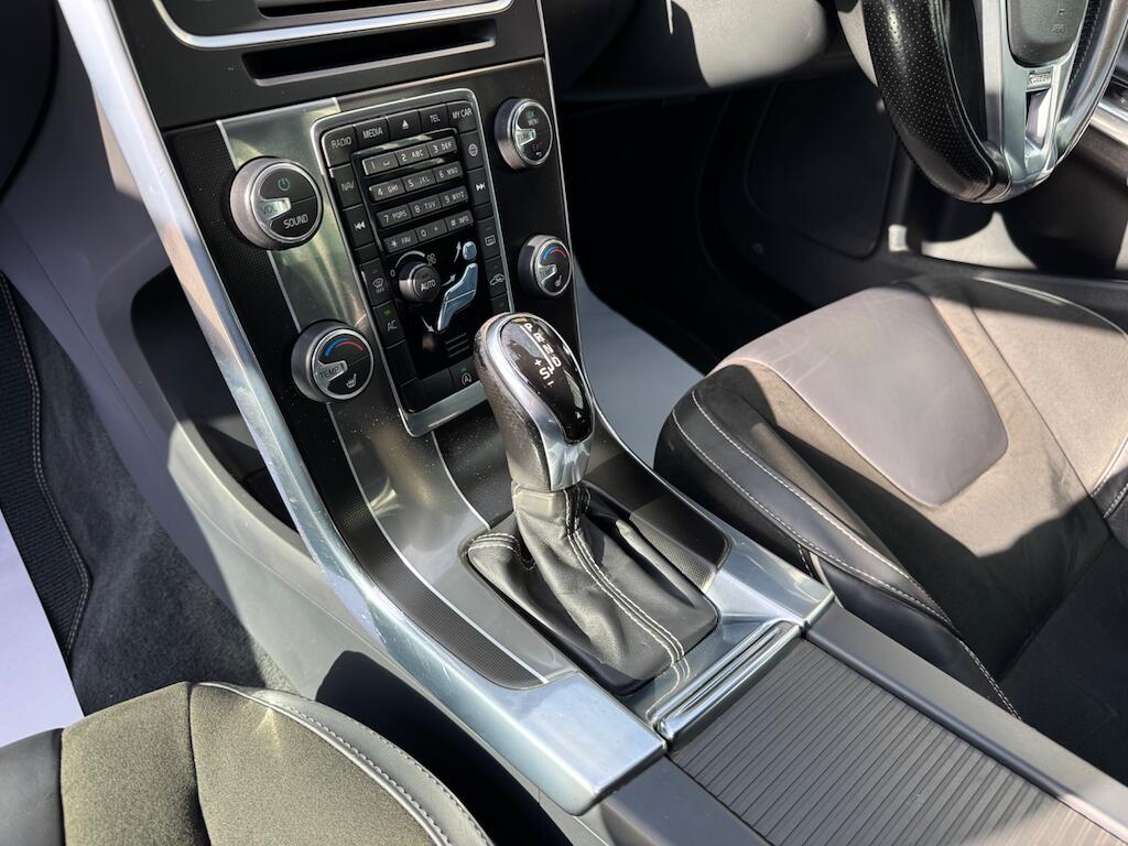 Volvo V60 view 21