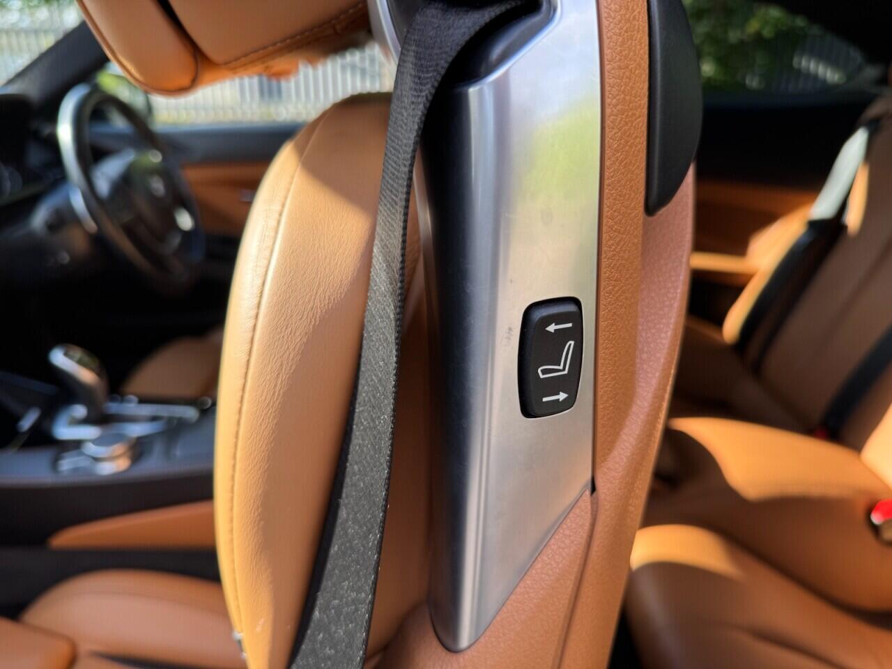BMW 6 Series view 34
