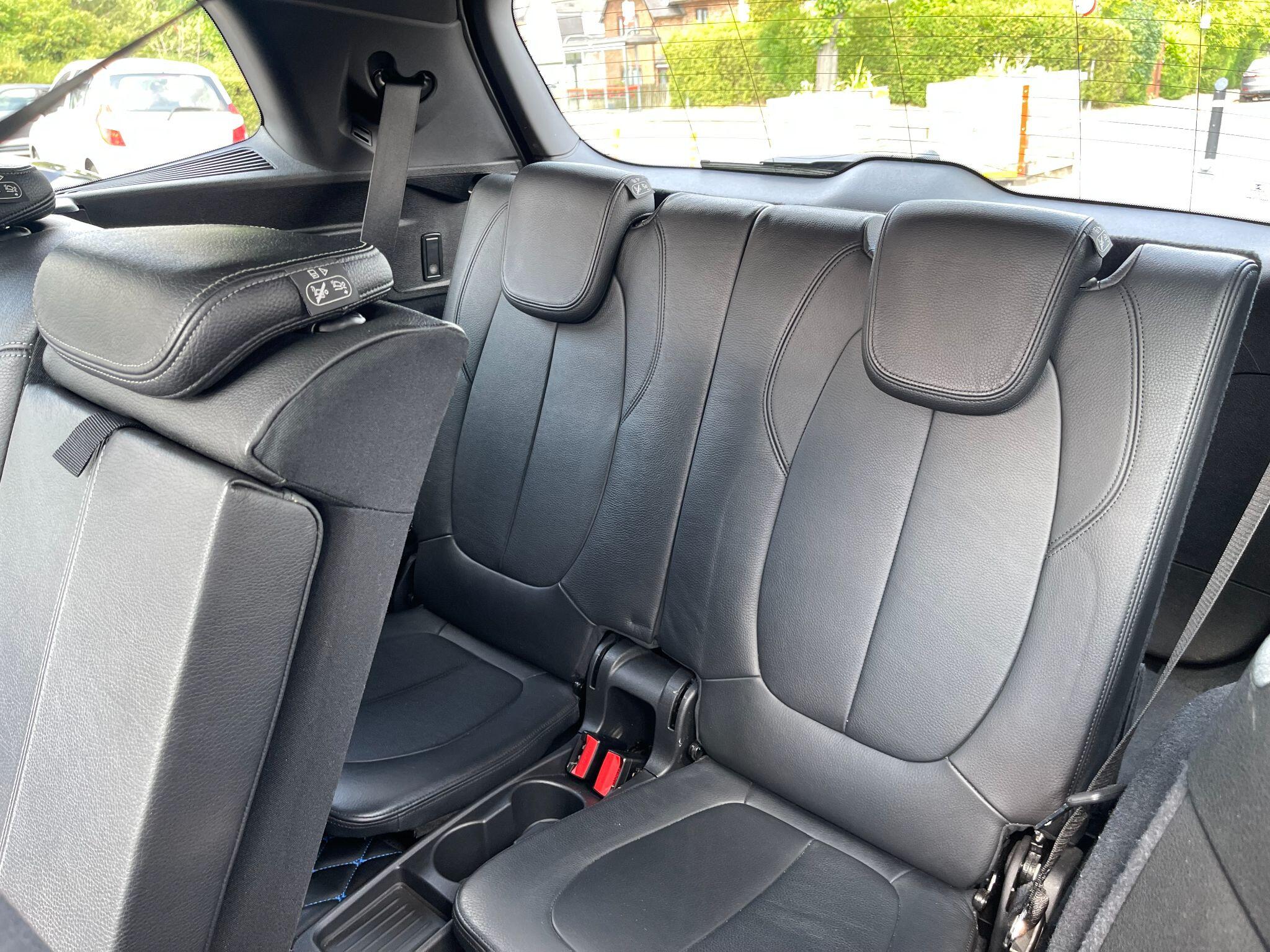 BMW 2 Series Gran Tourer view 40