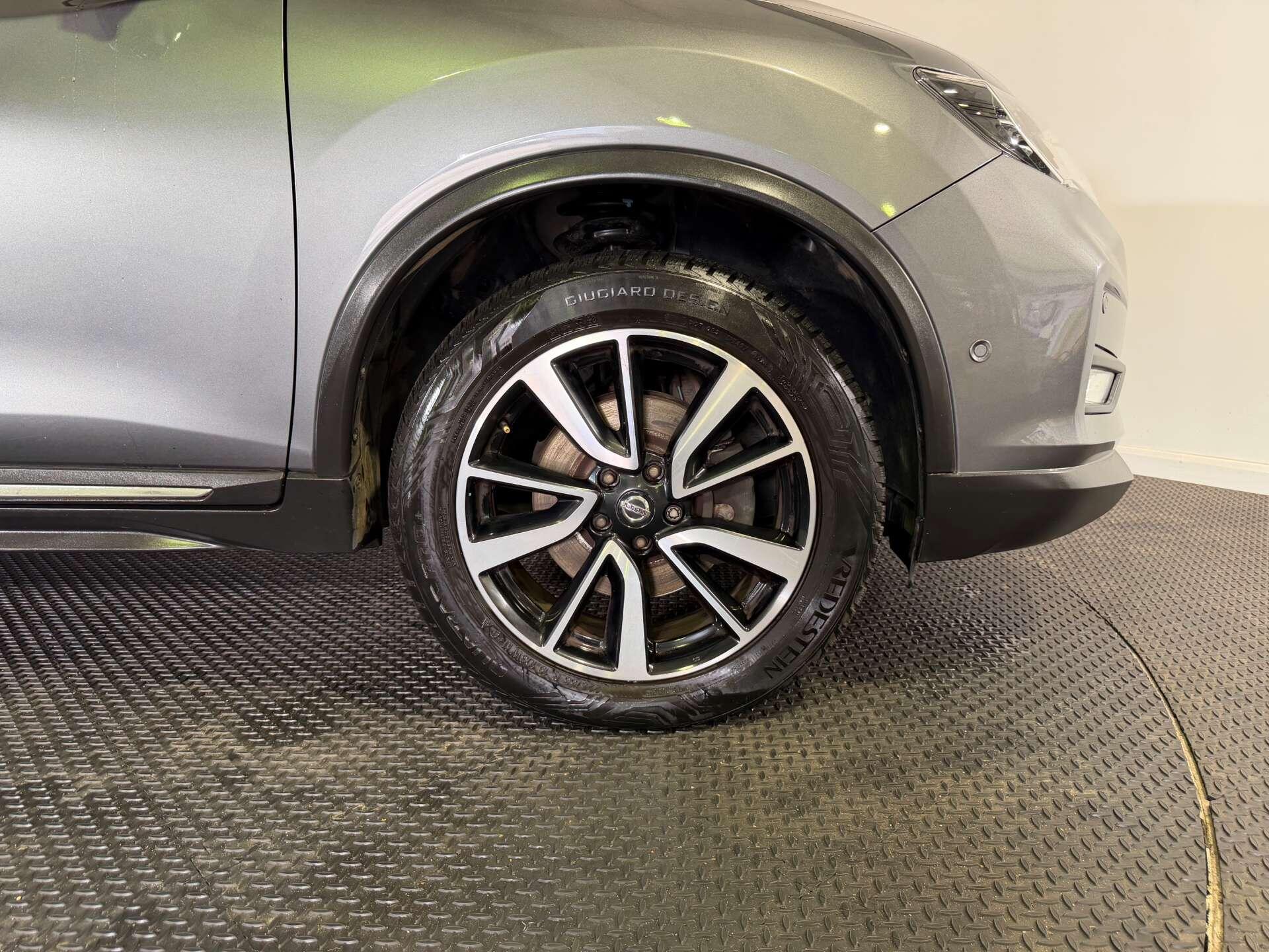 Nissan X-Trail view 75