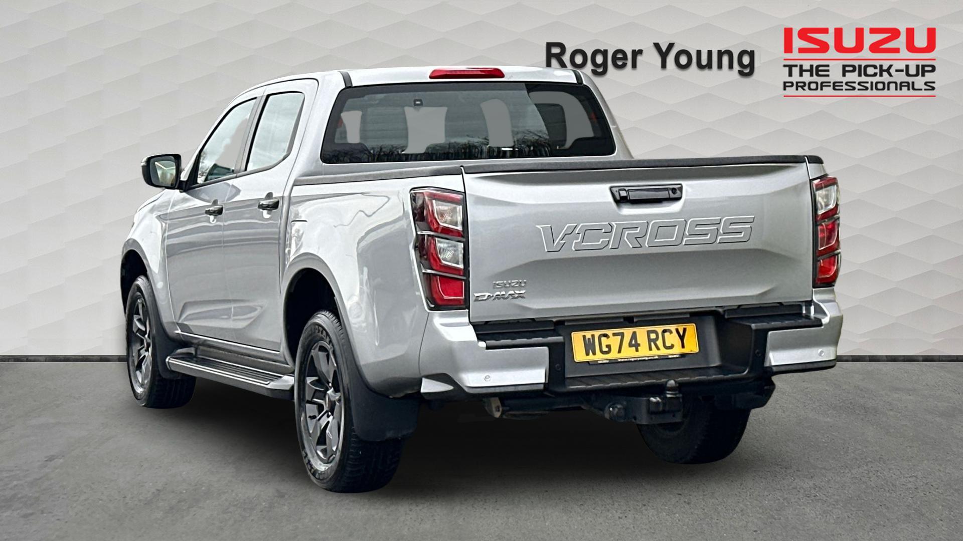Isuzu D-Max view 2