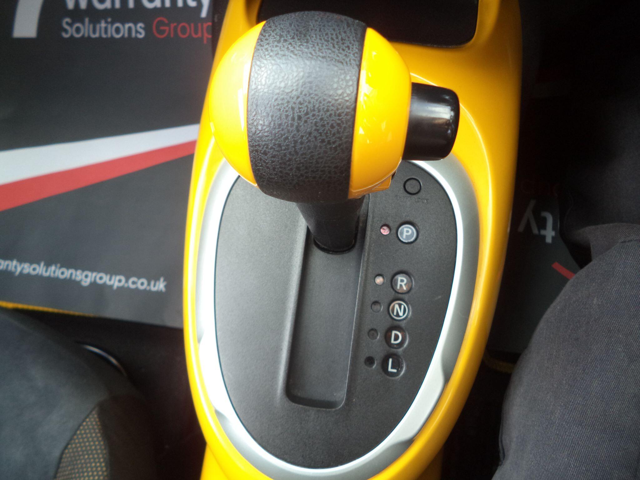 Nissan Juke view 50