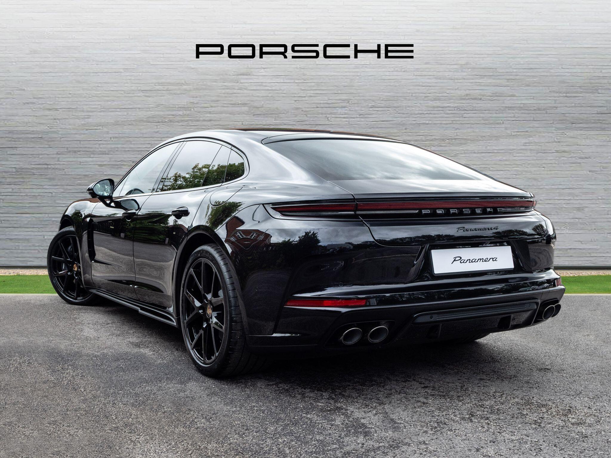 Porsche Panamera view 4