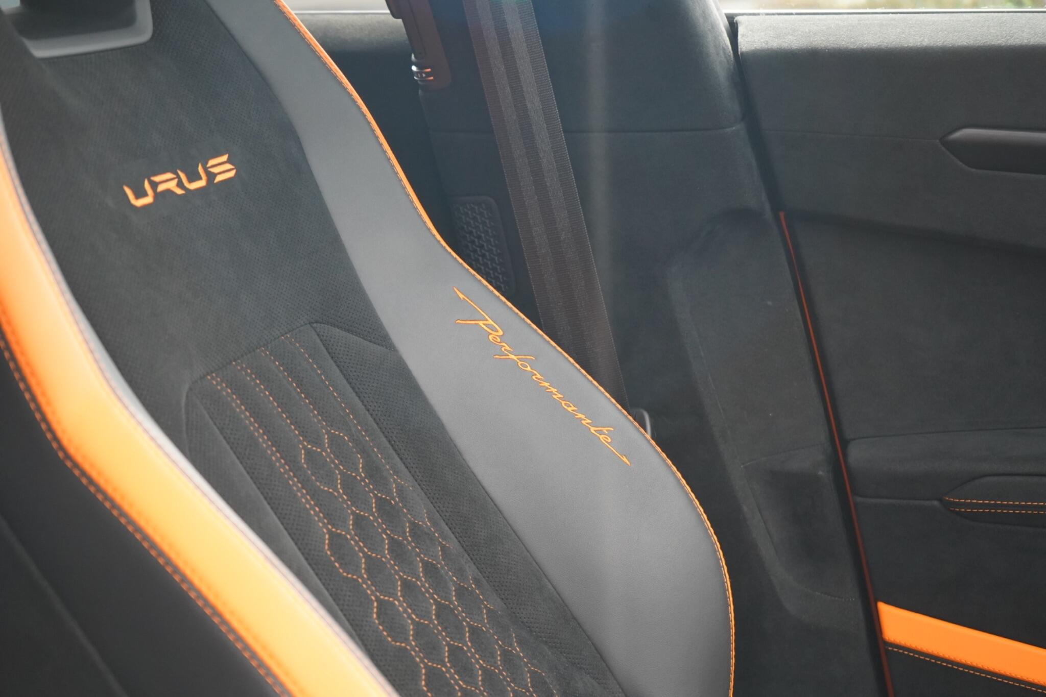 Lamborghini Urus view 24