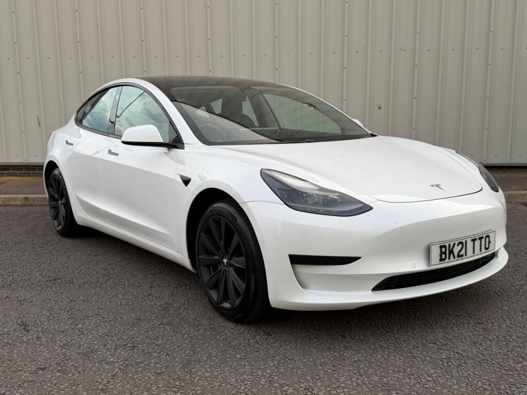 Tesla Model 3 view 26