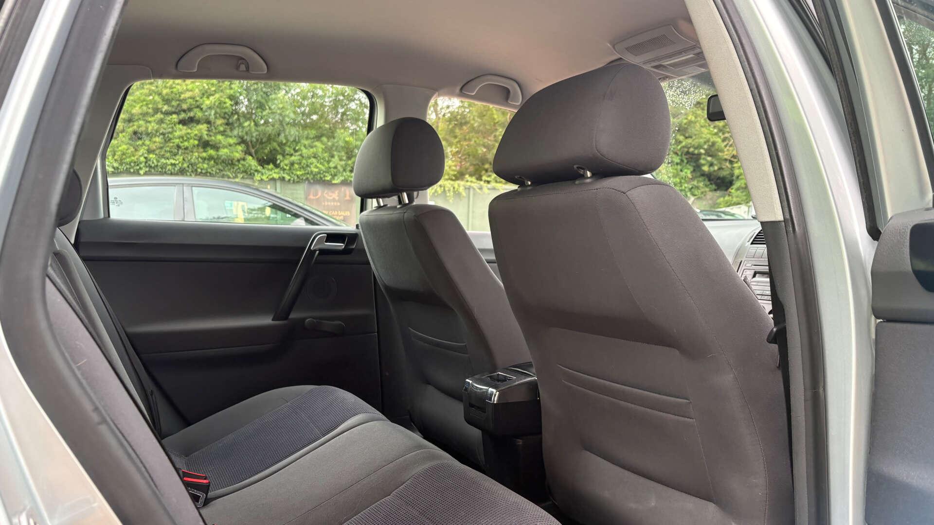 Volkswagen Polo view 9