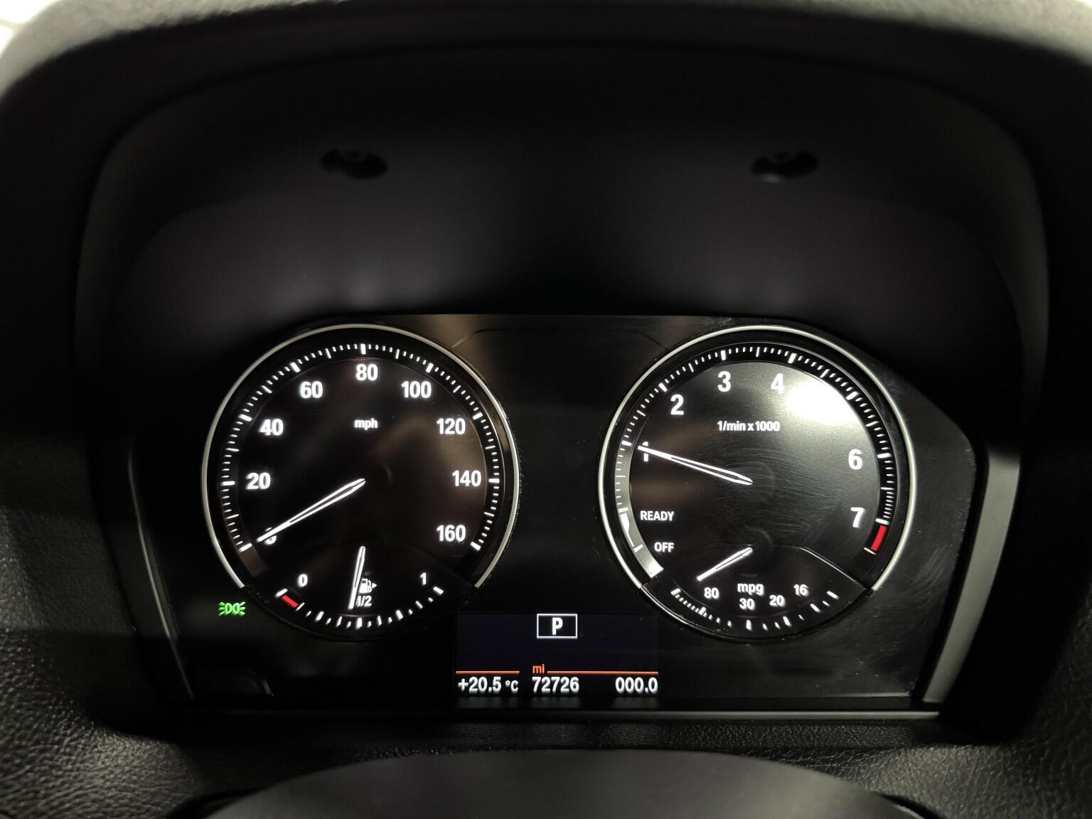 BMW 1 Series view 18
