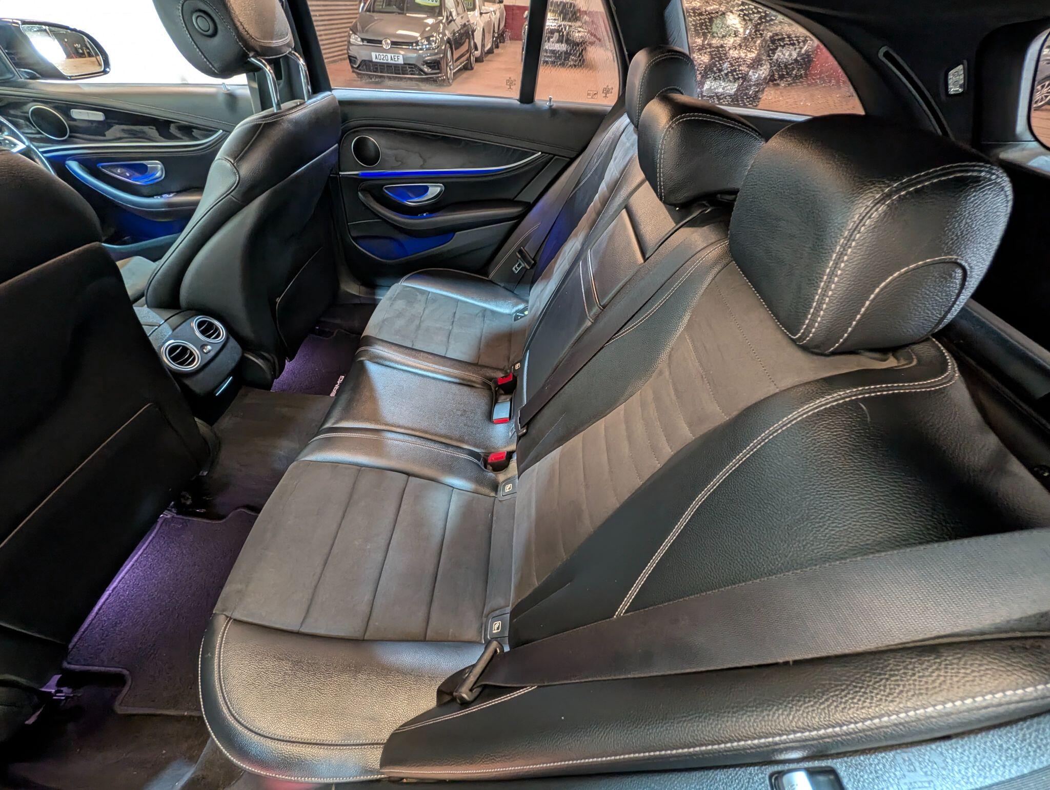 Mercedes-Benz E-Class view 26
