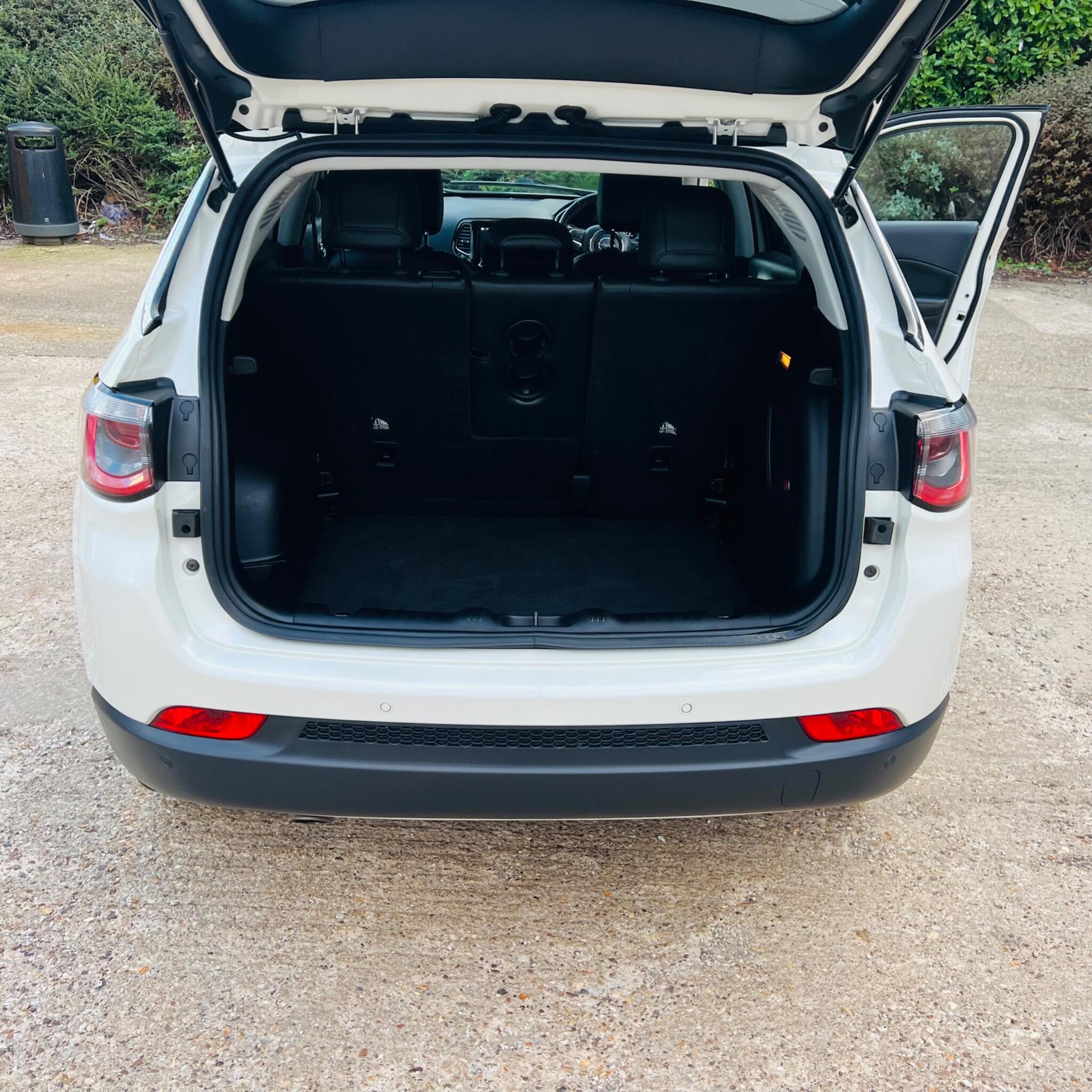 Jeep Compass view 25