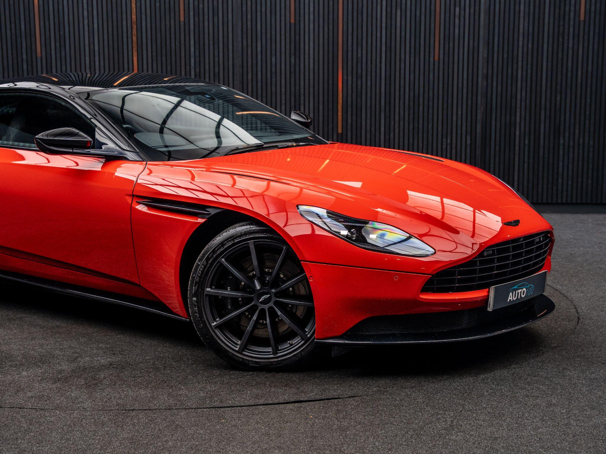 Aston Martin DB11 view 9