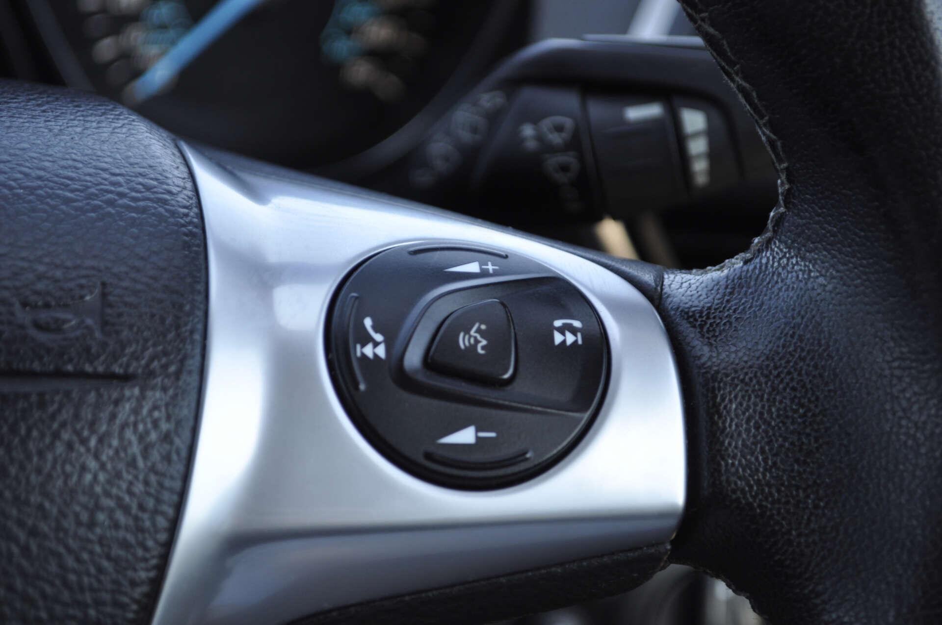 Ford Kuga view 19