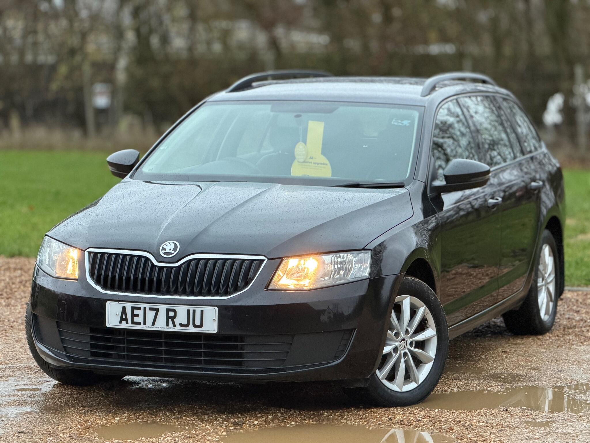 2017 Skoda Octavia 1.6 TDI S Euro 6 (s/s) 5dr image 1
