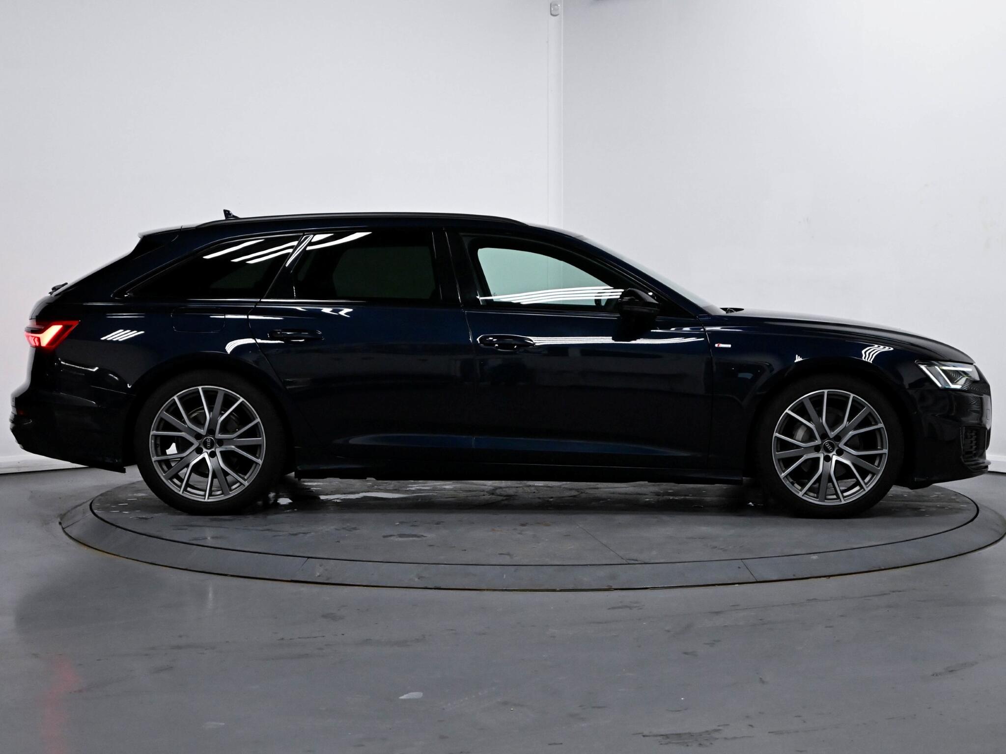 Audi A6 view 21