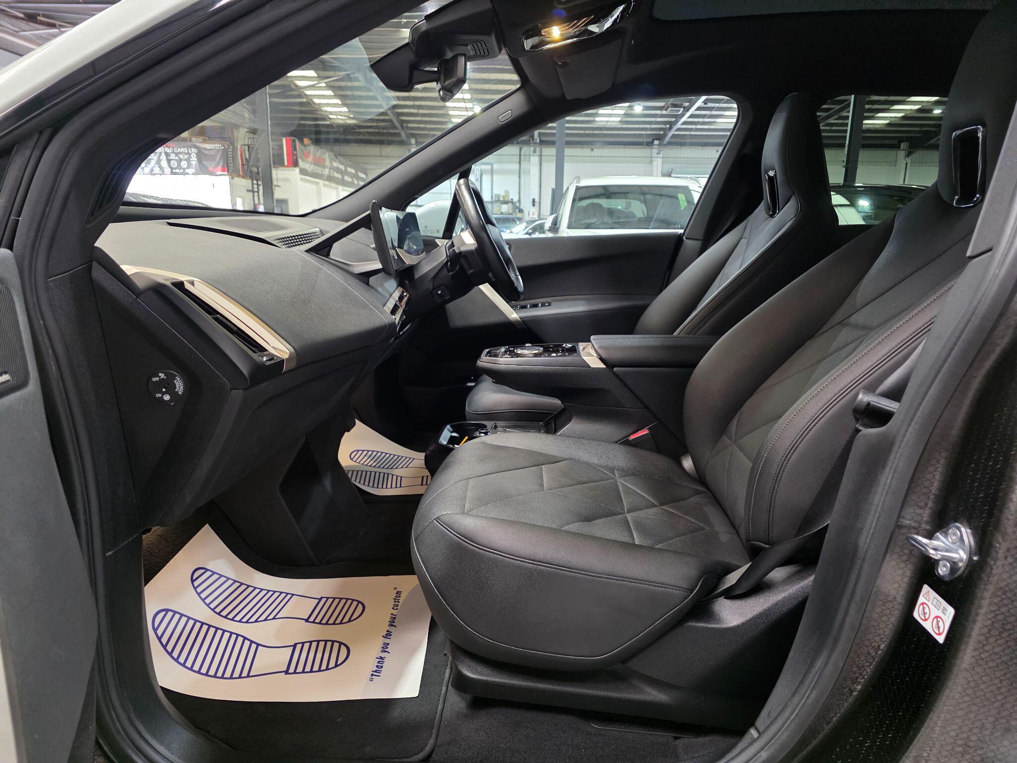 BMW Ix view 32