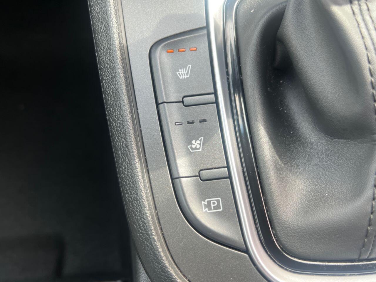 Hyundai Kona view 25