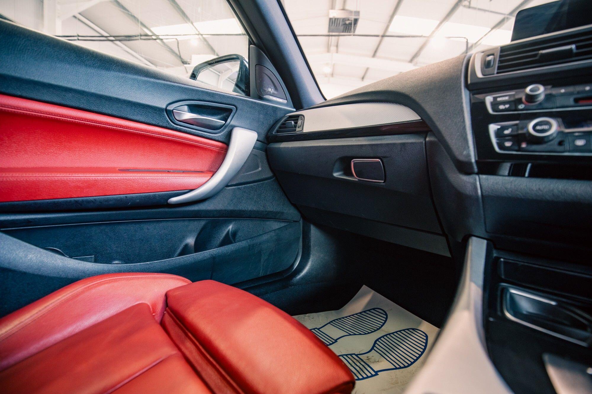 BMW 2 Series view 19