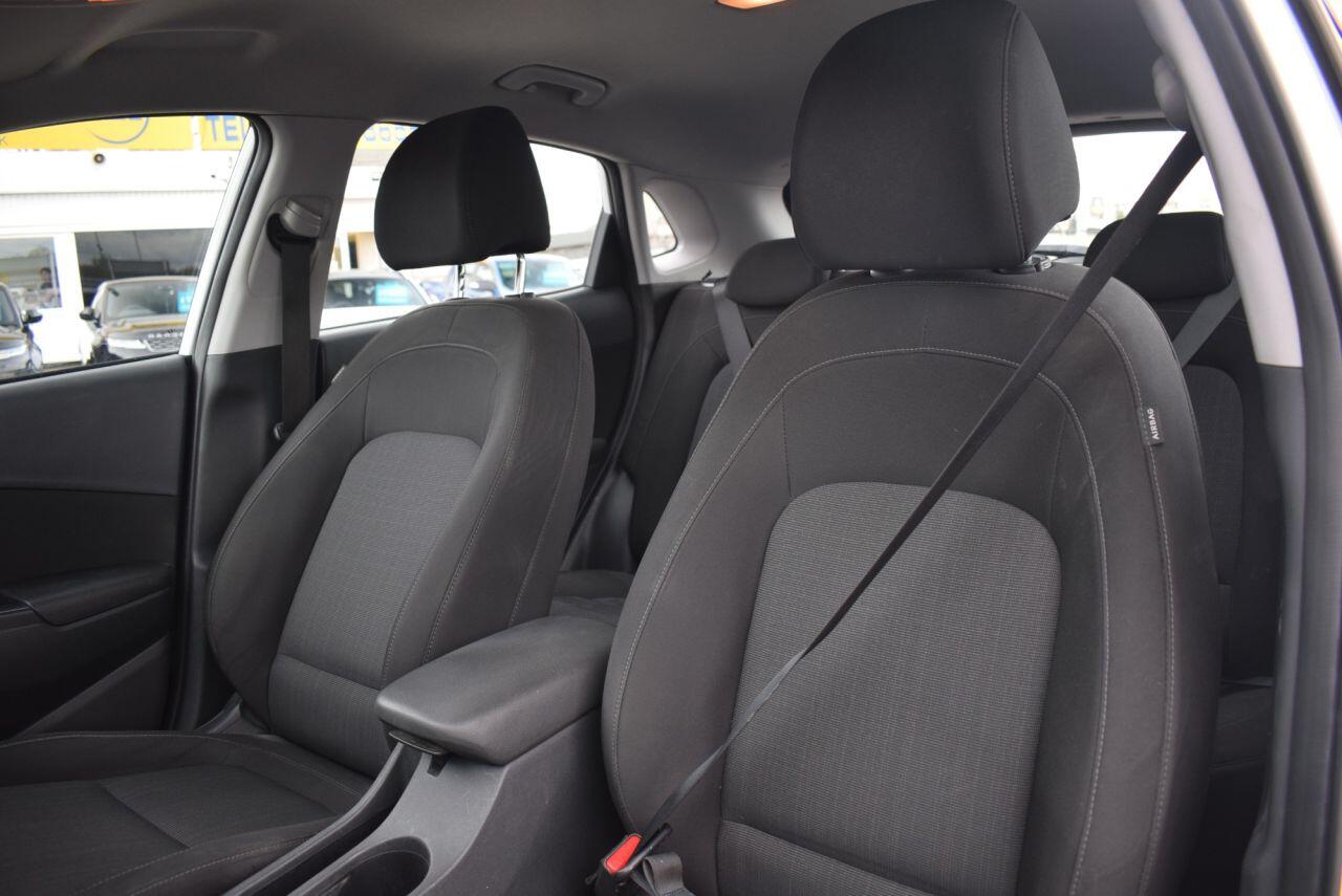 Hyundai Kona view 4