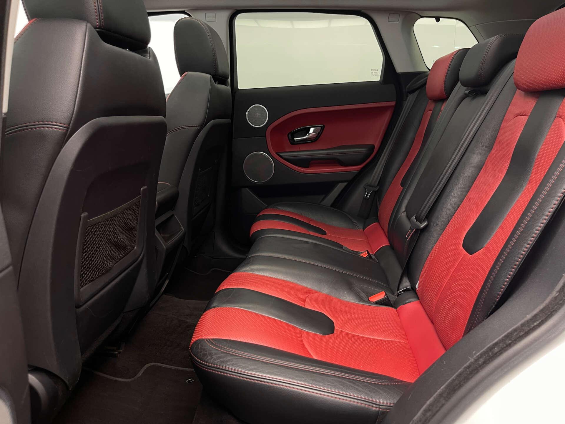 Land Rover Range Rover Evoque view 42