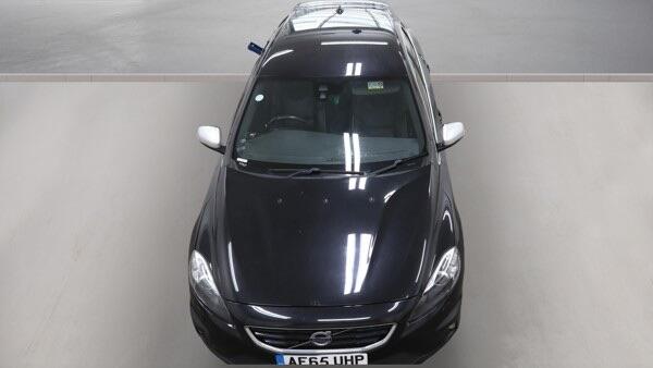 Volvo V40 view 12