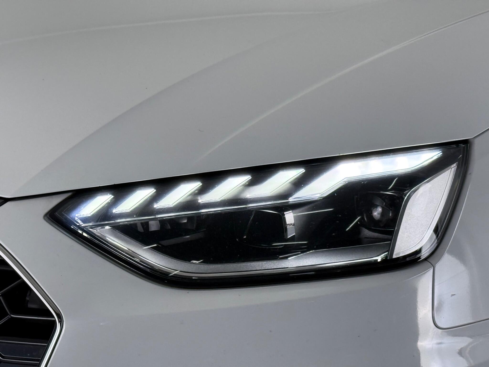 Audi A4 view 3