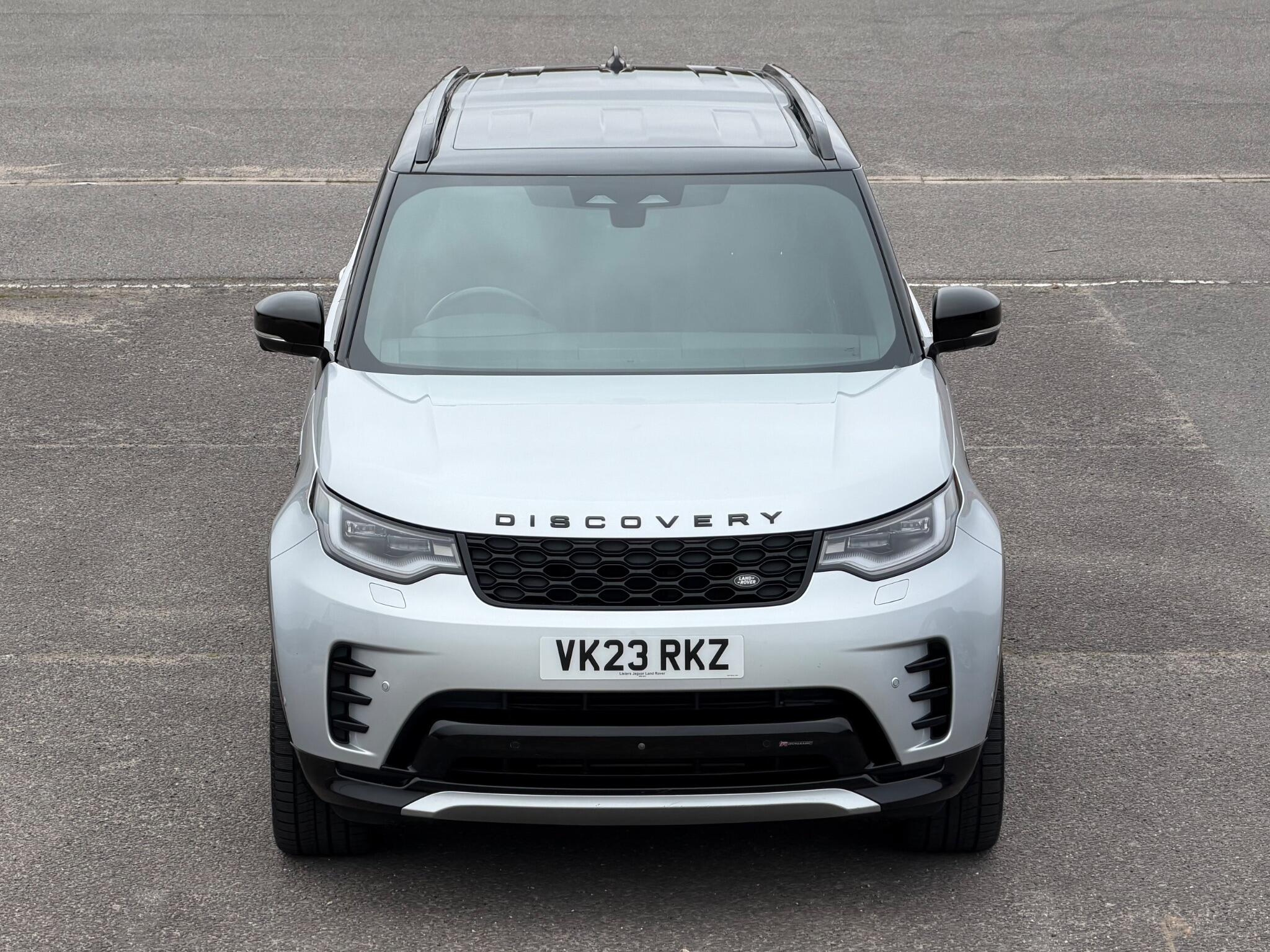 Land Rover Discovery 3 view 2