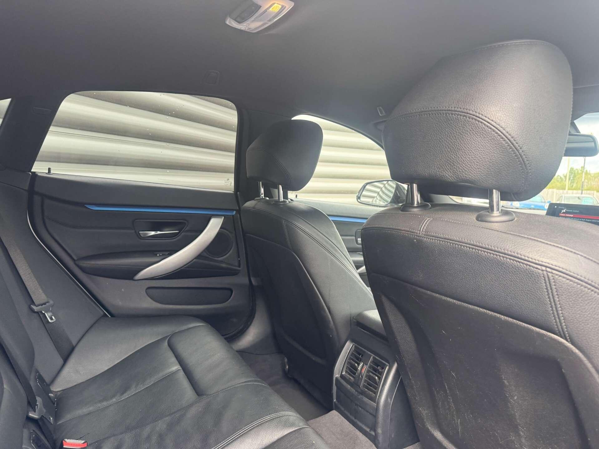 BMW 4 Series view 19