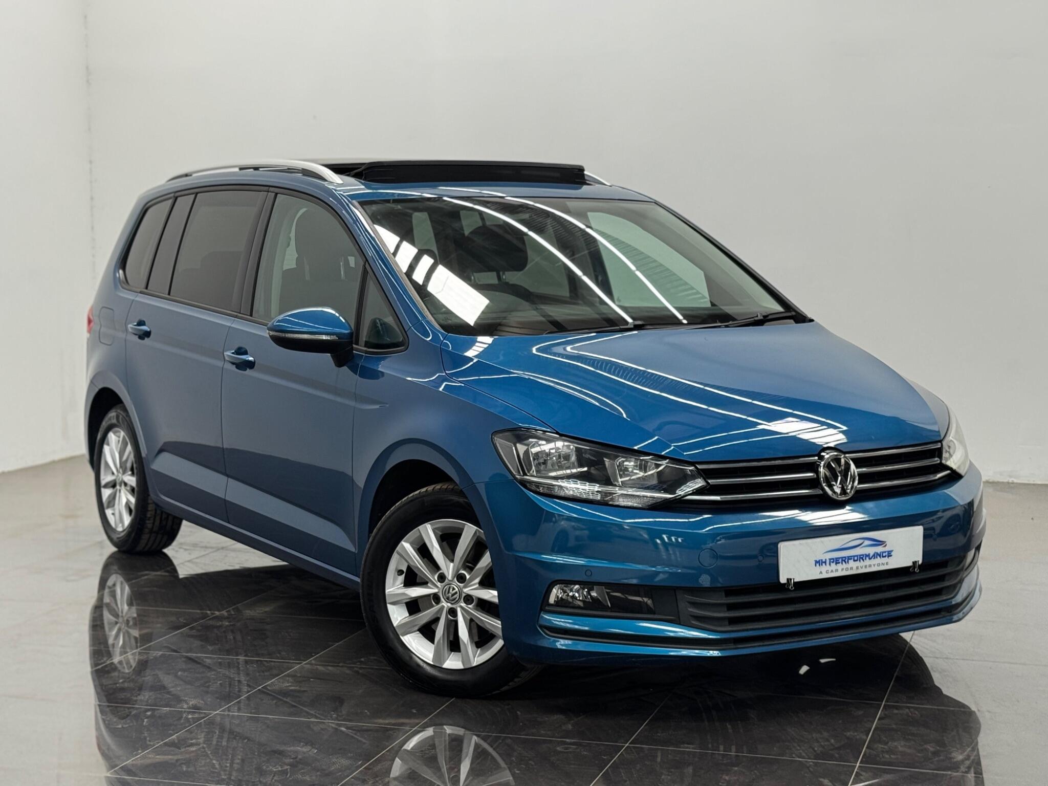 Volkswagen Touran view 80