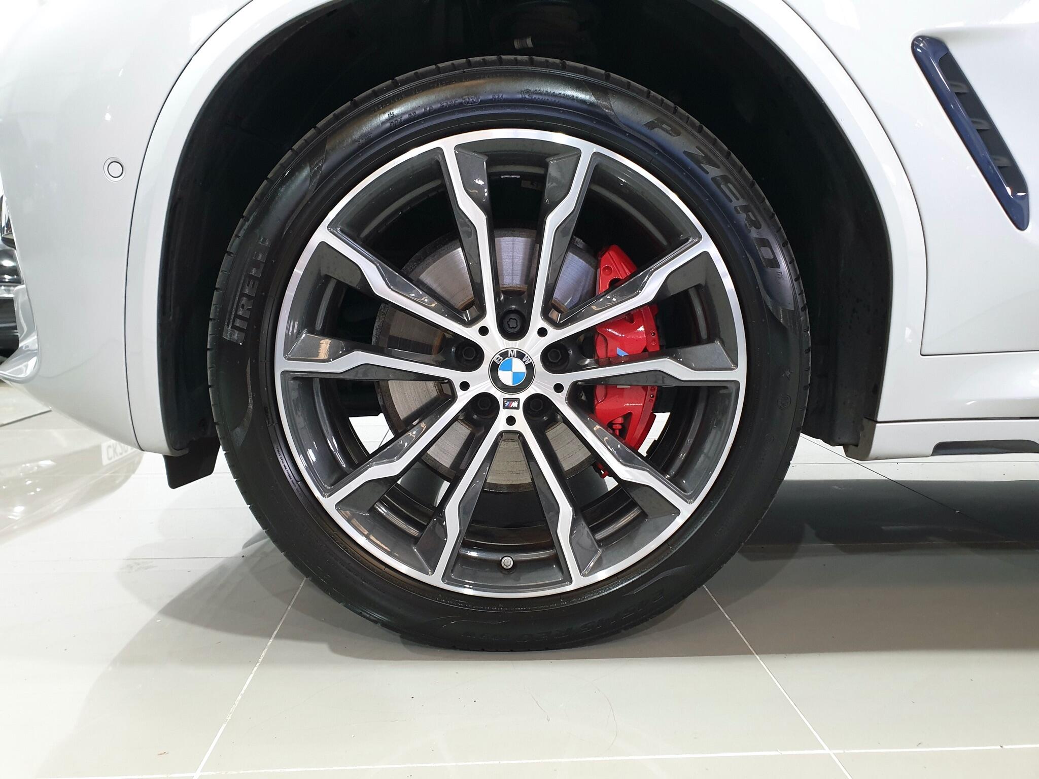 BMW X3 view 42