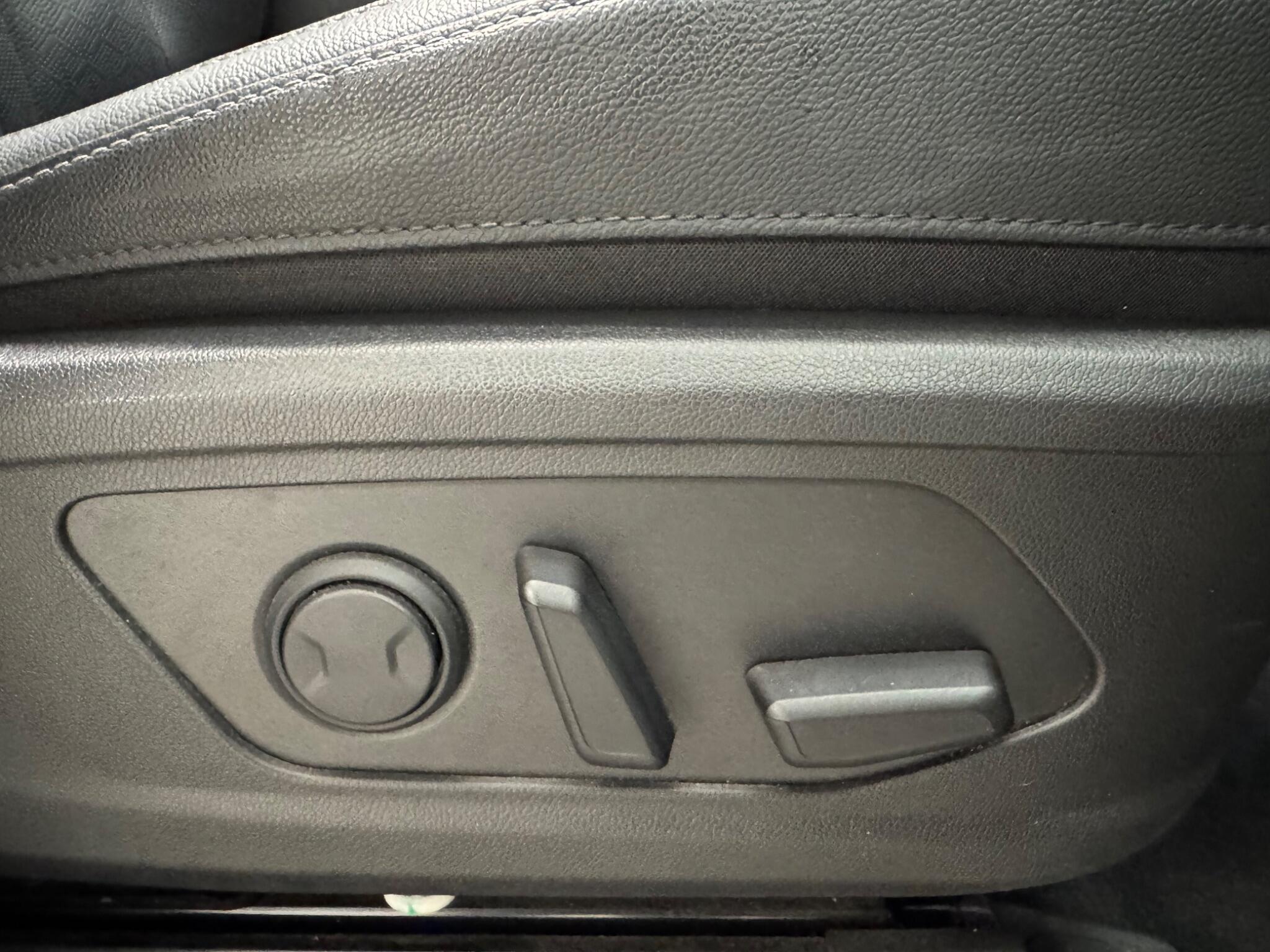 Kia Sorento view 12