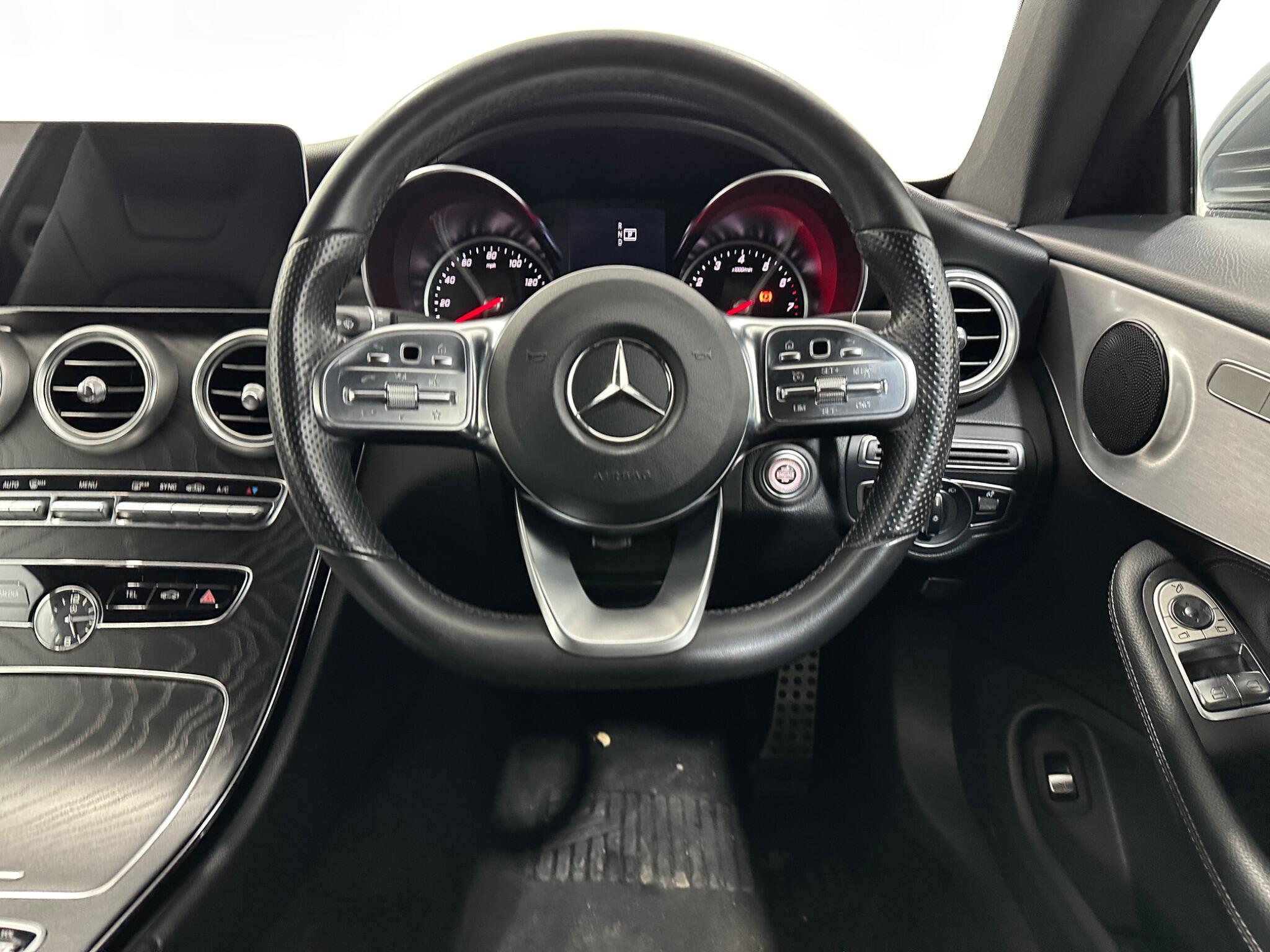 Mercedes-Benz C Class view 13