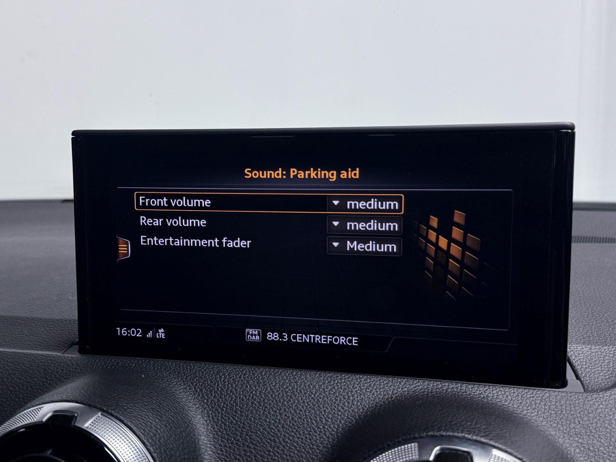 Audi SQ2 view 45